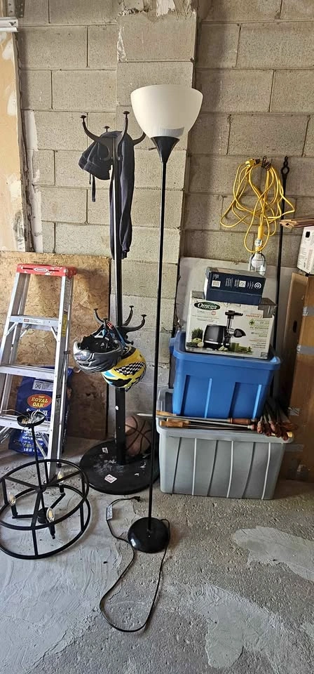 Garage Sale: Black Floor Lamp