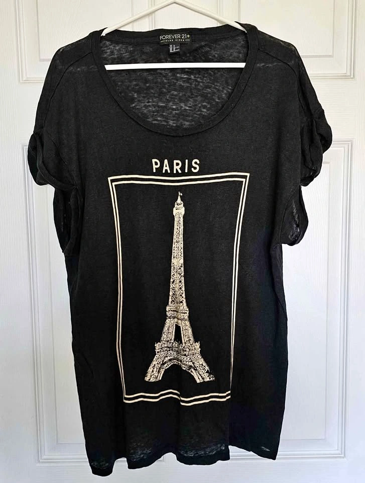 Forever 21 Paris Eiffel Tower Graphic Tee - Size 1X