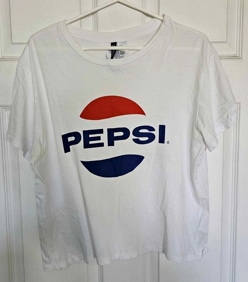 Brand New H&M Divided Pepsi Logo Graphic T-Shirt - Size M