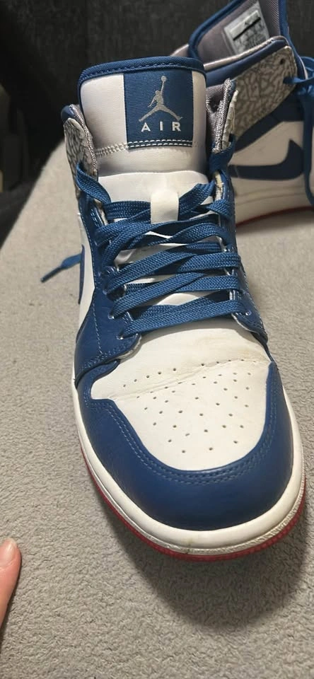 Jordan 1 Mid True Blue - photo 2