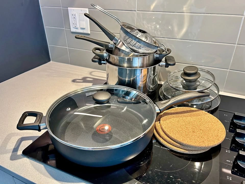 T-fal Jumbo Cooker + IKEA Stainless Steel Cookware Set