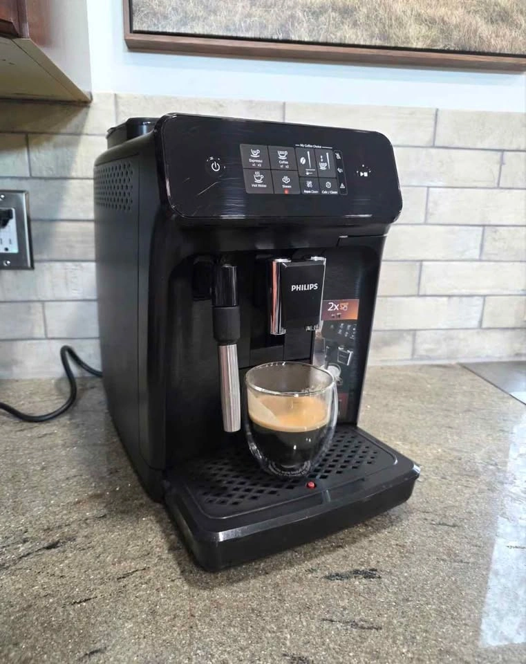 Philips 2200 Series Black Edition Espresso Machine - photo 2