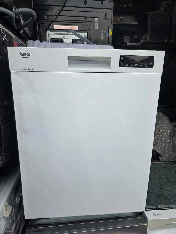 Beko 24" Dishwasher For Sale - photo 2