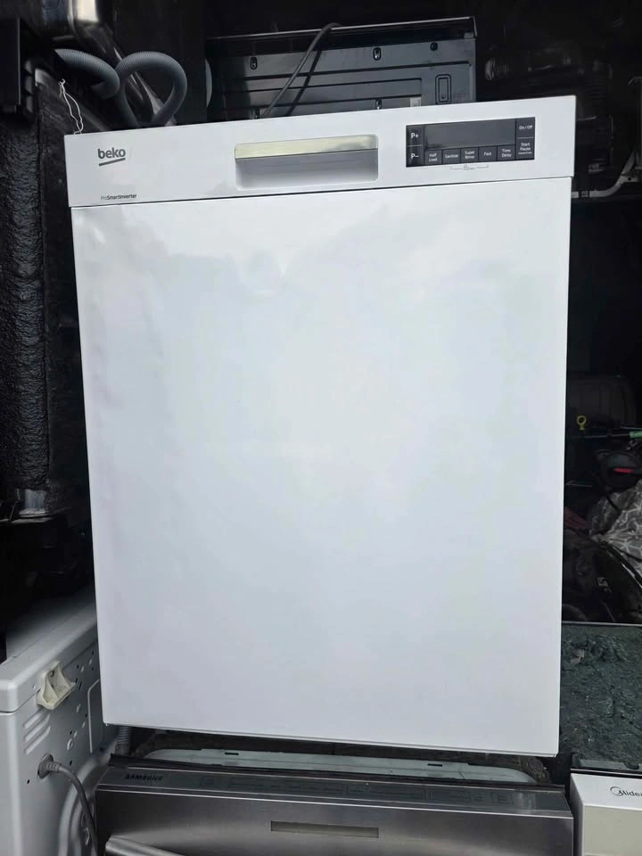 Beko 24" Dishwasher For Sale - photo 3