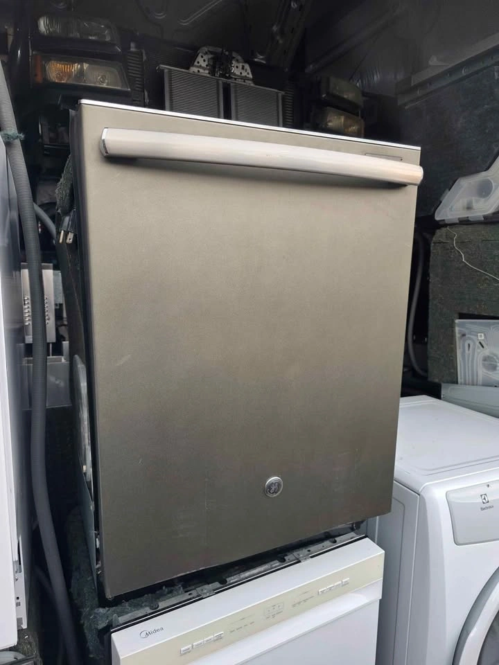 GE Stainless Steel Dishwasher For Sale - photo 2