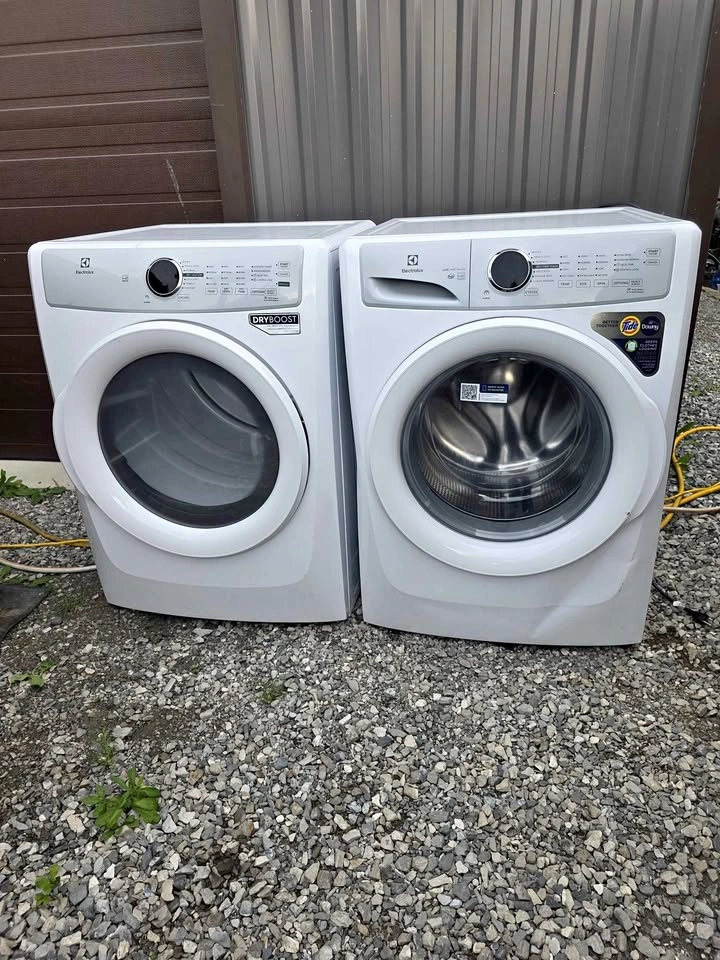 Electrolux Front Load Washer & Dryer Set For Sale
