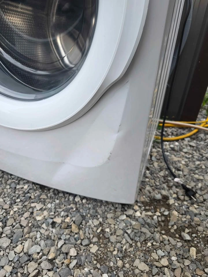 Electrolux Front Load Washer & Dryer Set For Sale - photo 4