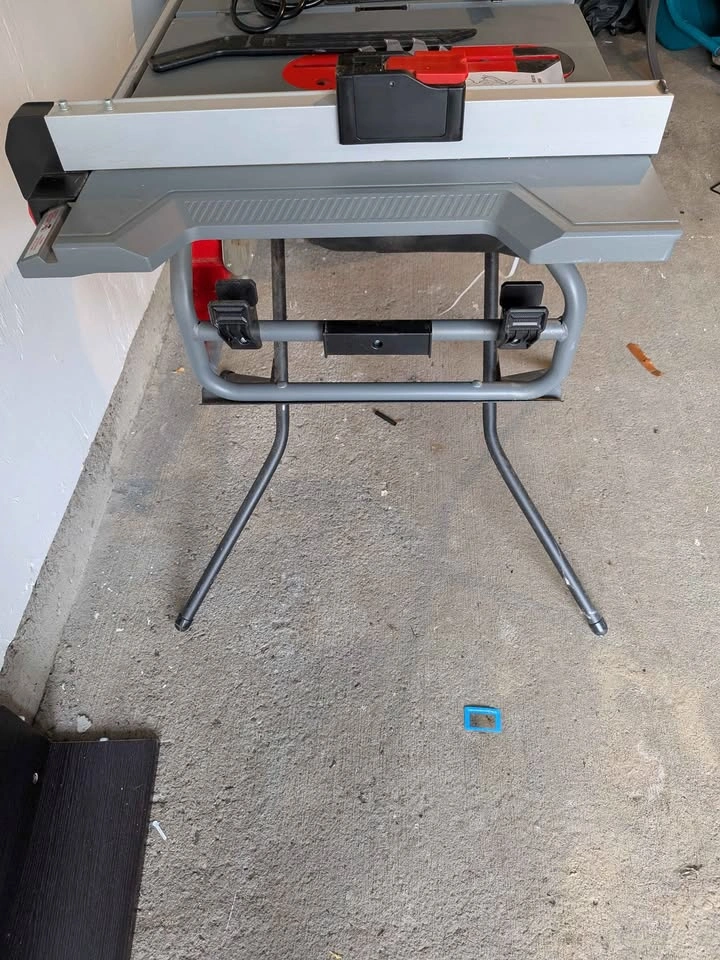 Mastercraft Tablesaw - photo 2