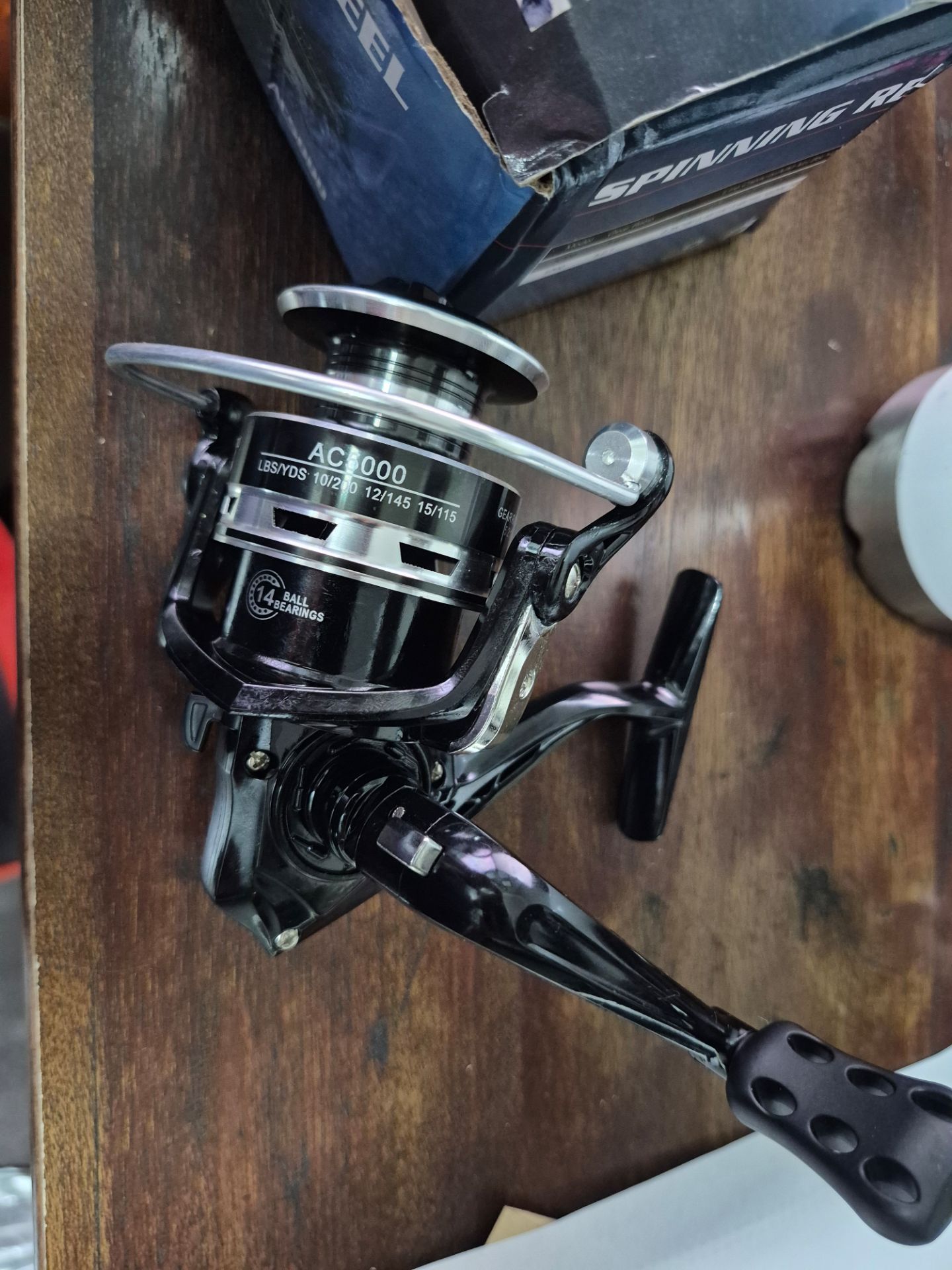 Fishing Spinning Reel NEW size 5000