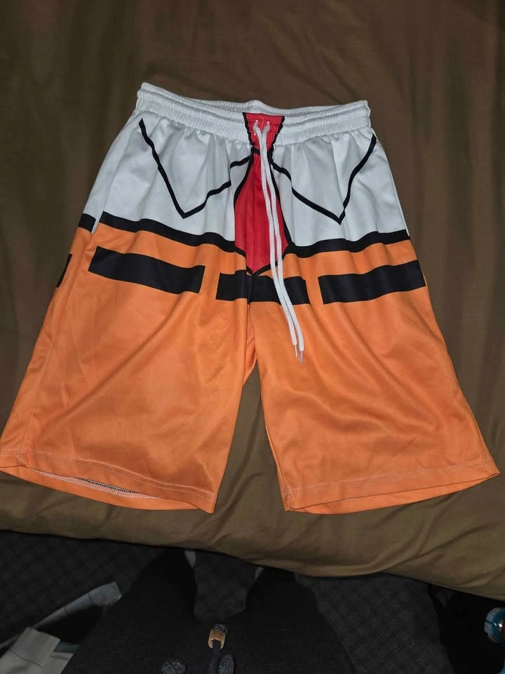 MOVING SALE Sponge Bob Rashguard & Board shorts - photo 3