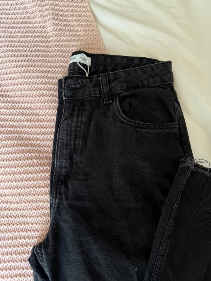 MNG Black Raw Hem Jeans - photo 4