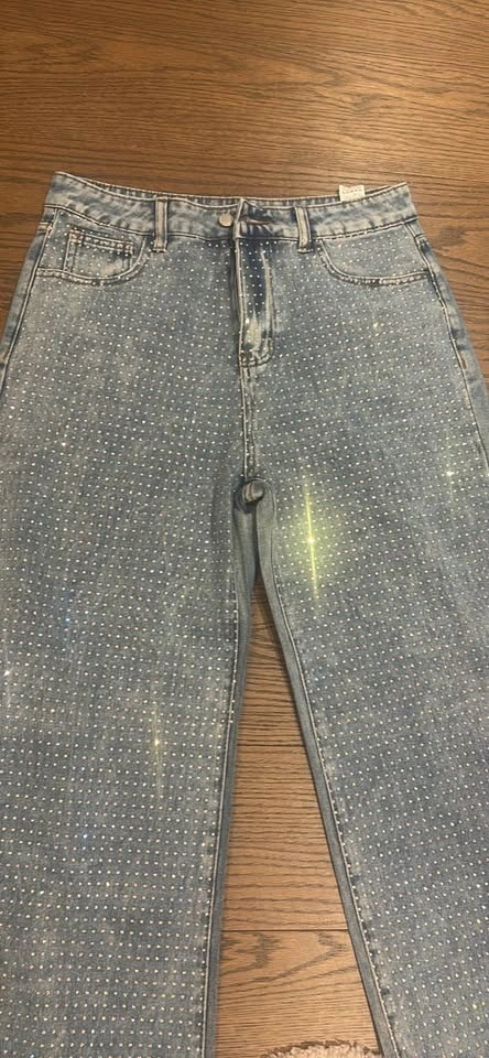 Rhinestone Embellished Light Wash Wide Leg Jeans Size 30 - photo 2
