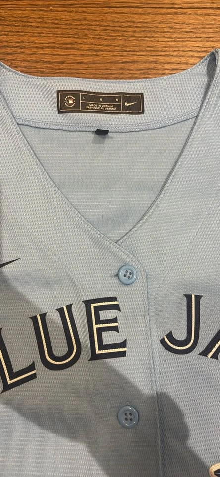 Women’s Nike Toronto Blue Jays Jersey L - photo 3