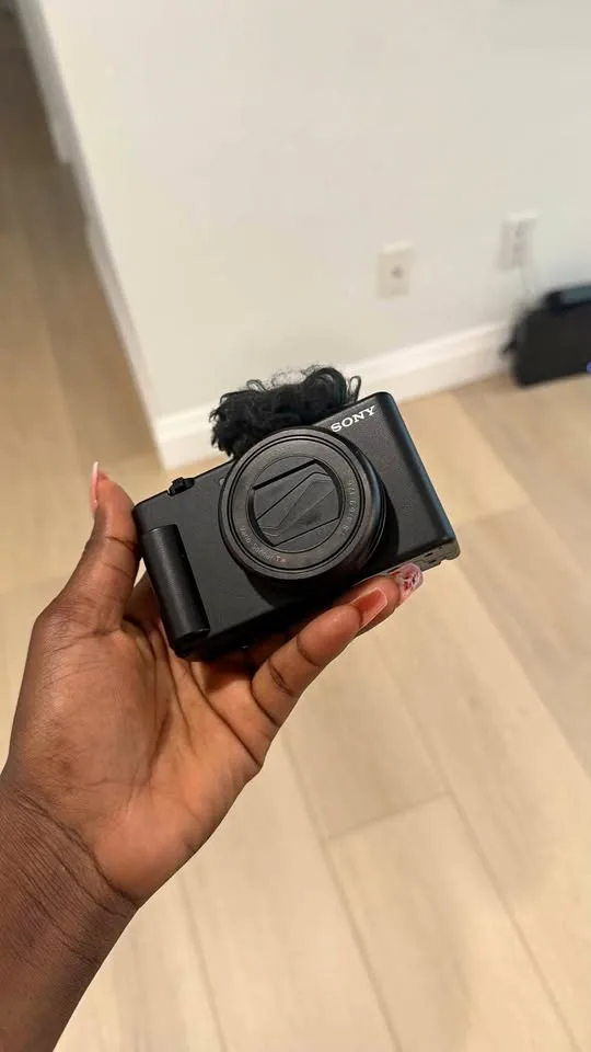 Sony ZV1 M2 Camera thumbnail