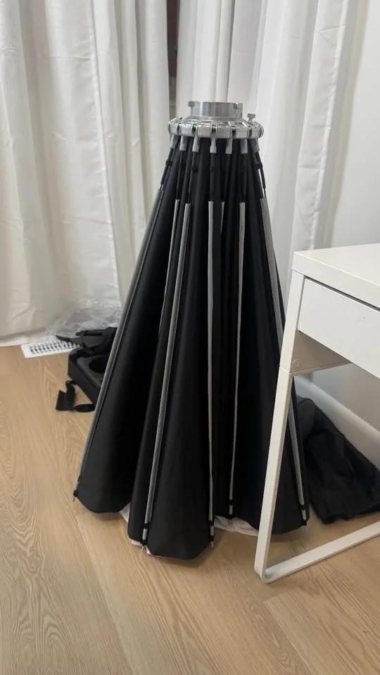 Neewer Parabolic Softbox Bowen Mount 120cm image indicator(4)