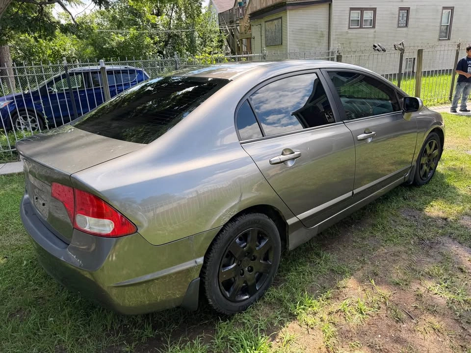 2007 Honda Civic · LX Sedan 4D - photo 3