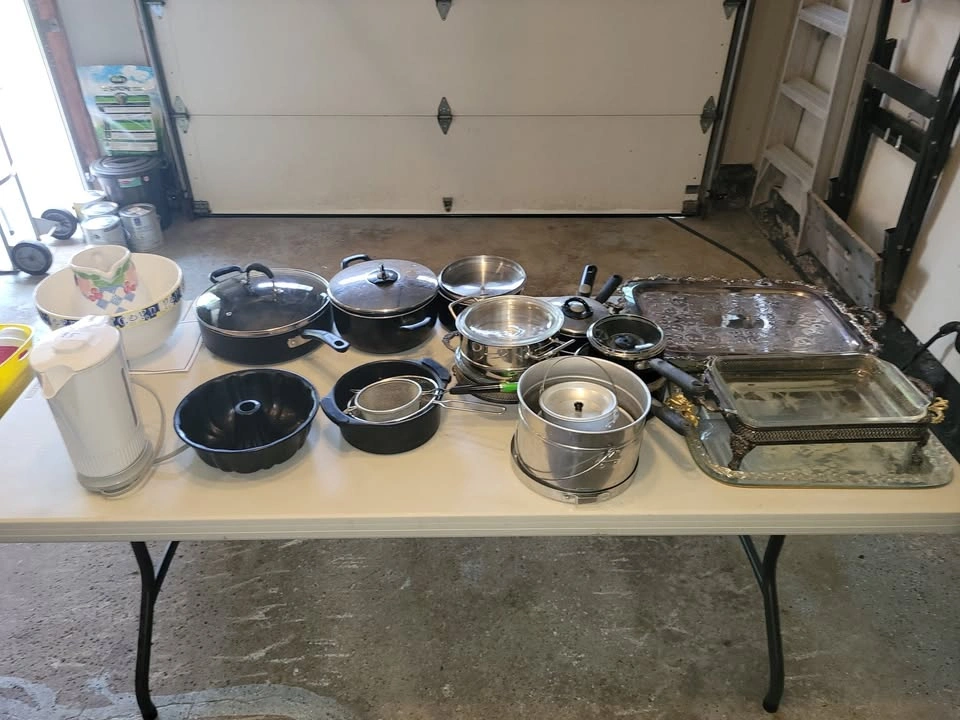 Downsizing Garage Sale: China, Crystal, Kitchen & More - photo 5
