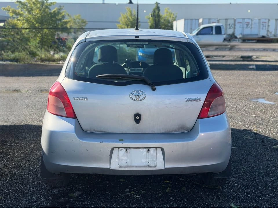 2007 Toyota Yaris Hatchback - photo 4