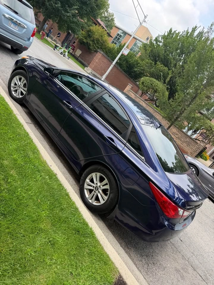 2013 Hyundai Sonata GLS Sedan 4D - photo 3