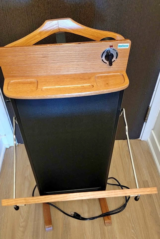 Arrow Pants Press in excellent condition