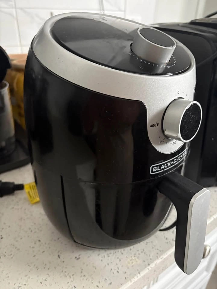 Black & Decker Non-Stick Air Fryer with Cool Touch Handle, 1.9-q - photo 2