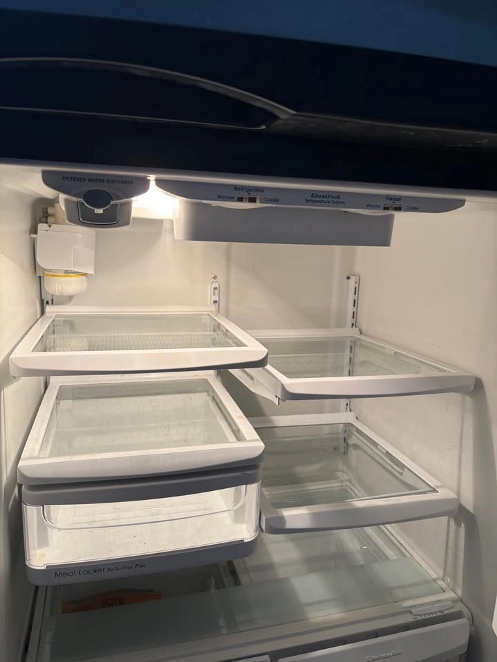 Frigidaire 17.8-inch 3.1 cu. ft. Standard Depth Platinum Refrige - photo 2
