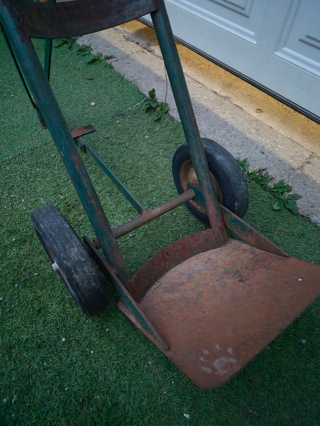 Green Tank Holding Standing Dolly for Welding and Cutting - photo 5