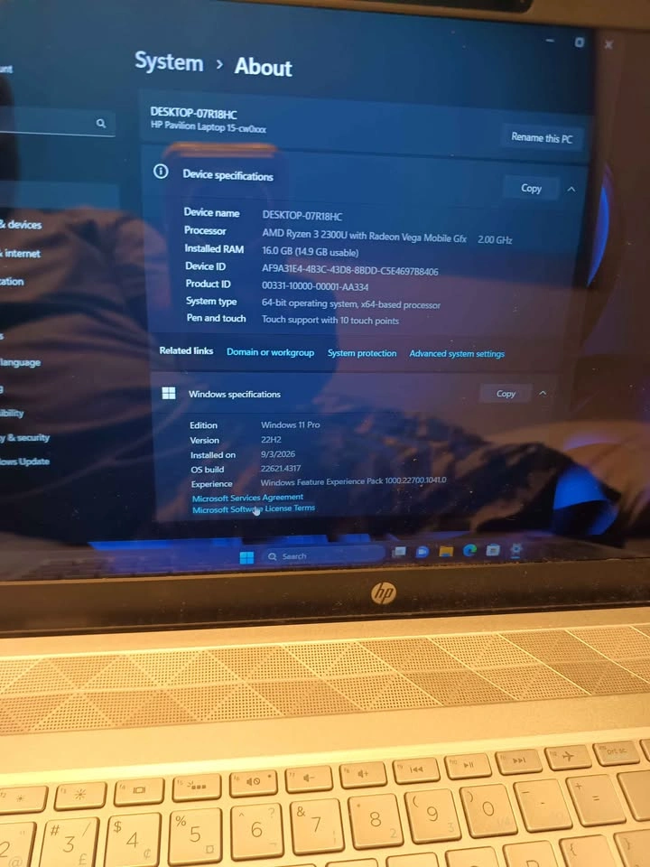 HP Pavilion Laptop 15 AMD Ryzen 3 16GB RAM 256GB SSD - photo 2
