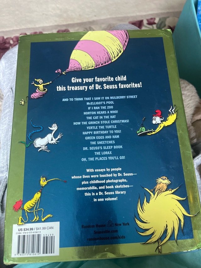 Dr. Seuss Your Favorite Seuss Book - photo 2