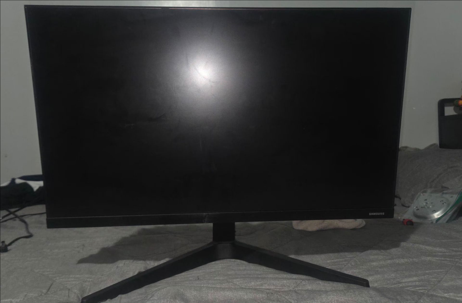 24 Inch Samsung Gaming Monitor - photo 2