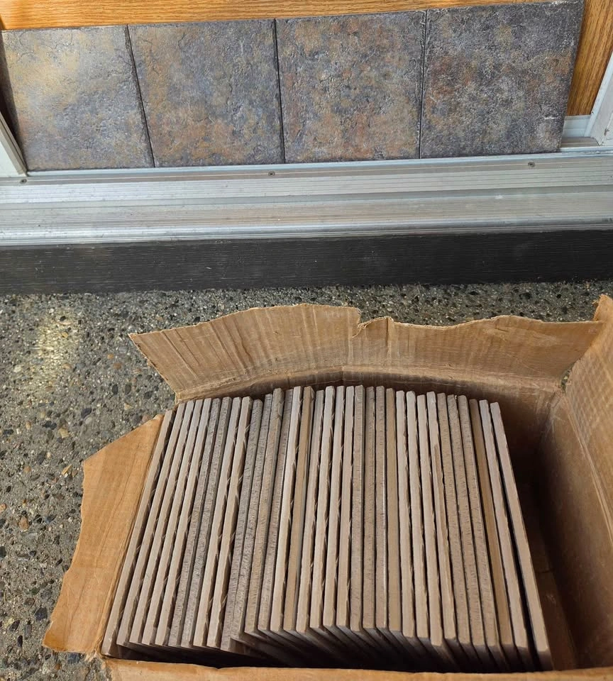 Italian Ceramic * NEW 17H Tiles 7" x 7" - photo 2