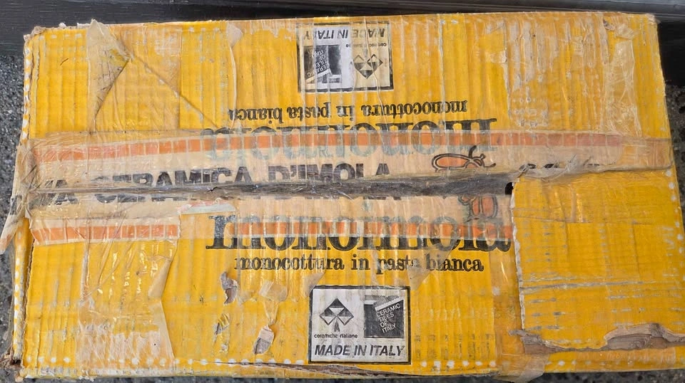 Italian Ceramic * NEW 17H Tiles 7" x 7" - photo 5