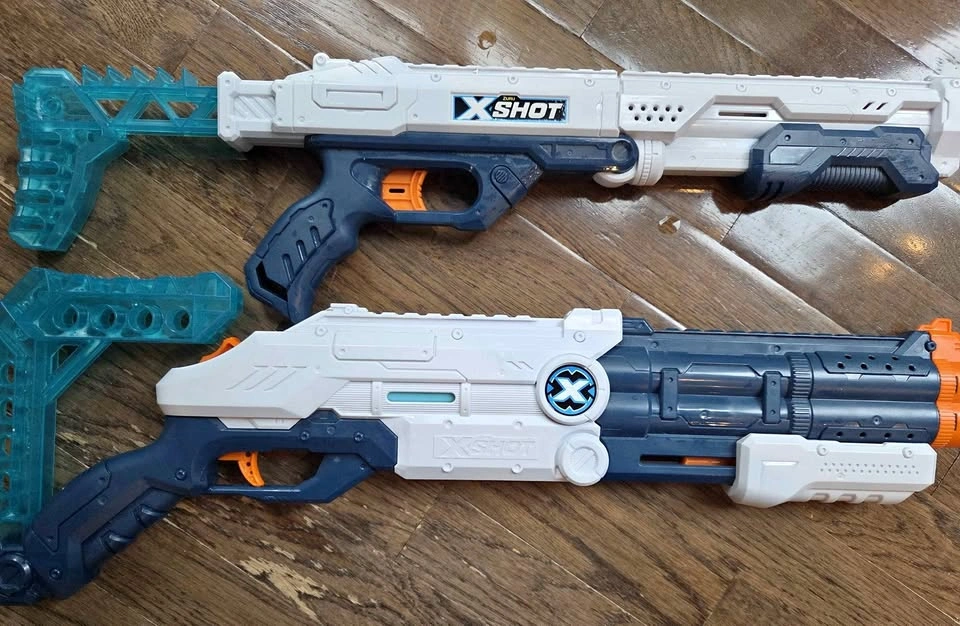 Zuru X-Shot Blaster Set