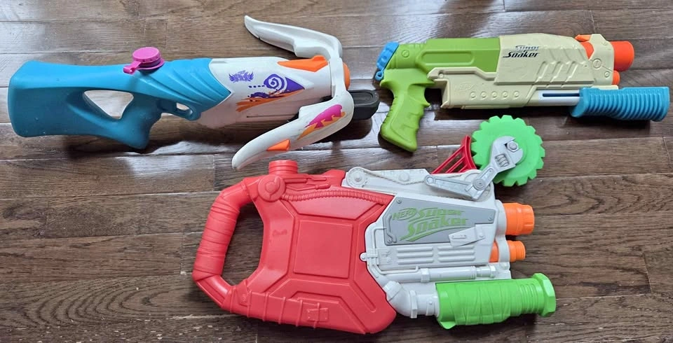 Nerf Super Soaker and Rebelle Water Blaster Lot set of 3