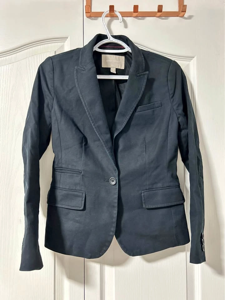 Banana Republic Petite Black Blazer