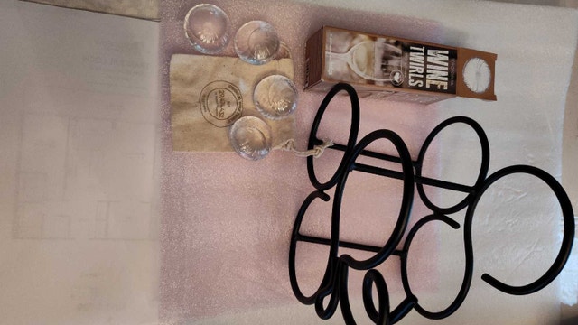 Terolforma Wine Twirls and decorative metal wine rack - photo 5