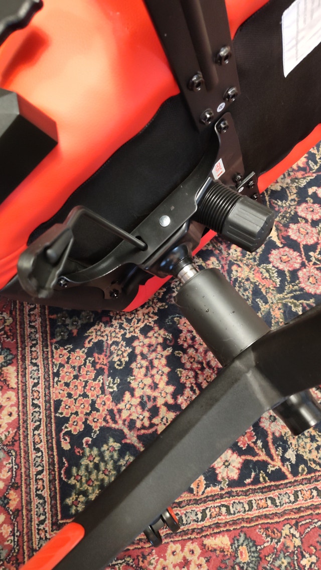 Gaming chair parts - photo 4