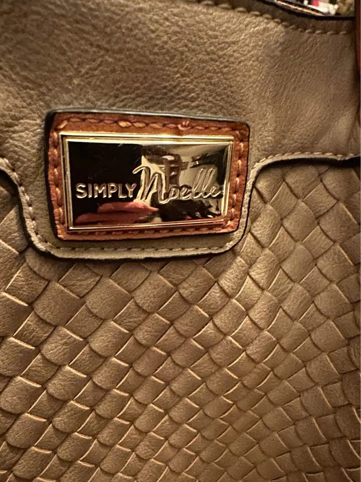 Simply Noelle Handbag - photo 3