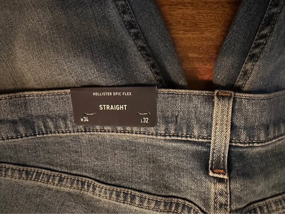 NEW Men’s Hollister Jeans -Straight Hollister Epic Flex- W34 L32 - photo 2