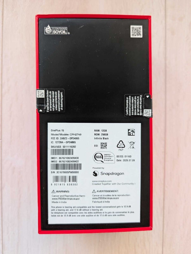 New OnePlus 15 256GB Black Global Version BNIB Sealed - photo 3