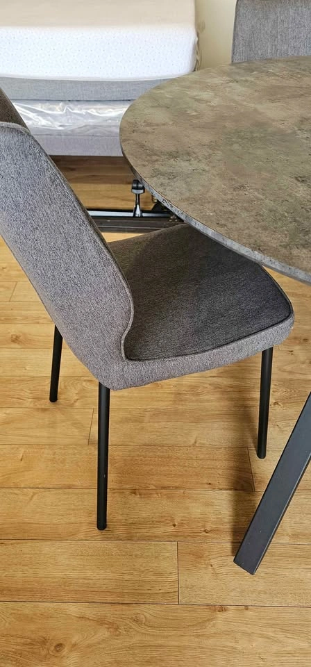 Dining Table + Chairs - photo 3