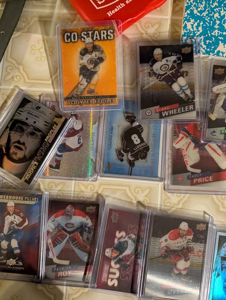 Random lot of Tim Hortons hockey cards - photo 3