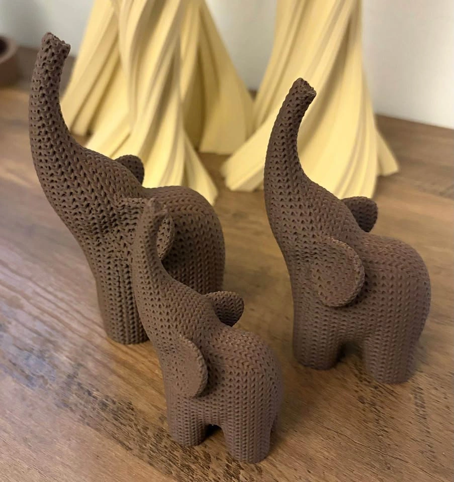 Modern Elephant family set 2 colours - photo 2