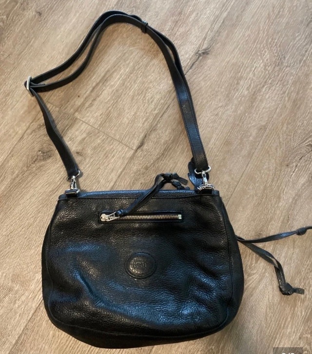 Genuine Leather Shoulder Bag Roots - photo 2