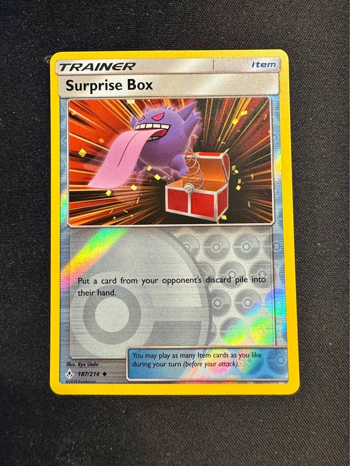 Surprise box #187 Pokemon card