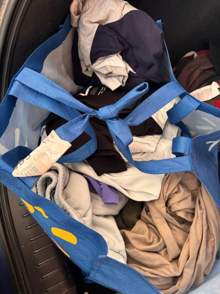 Used Men’s Clothes Goodie bag - photo 5