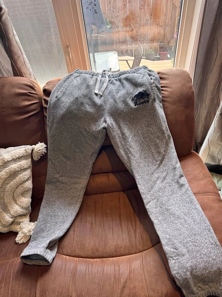 Root’s Men’s Sweatpants Size M Tall