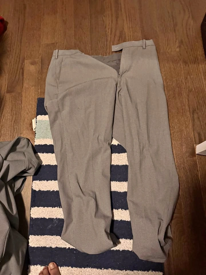 Uniqlo Men's Dress Pants