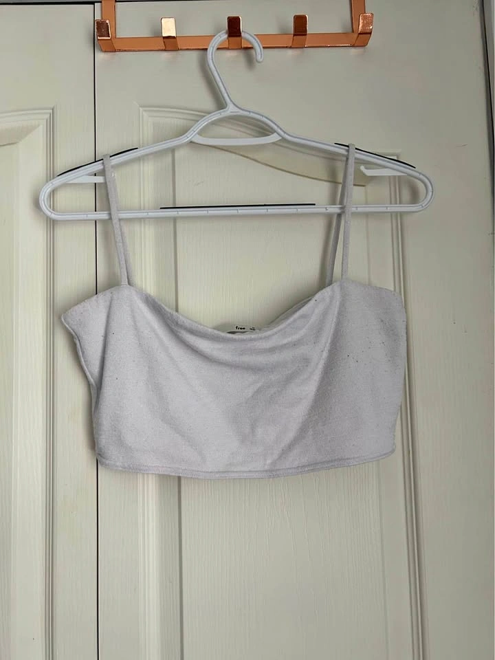 Aritzia White Cropped Top
