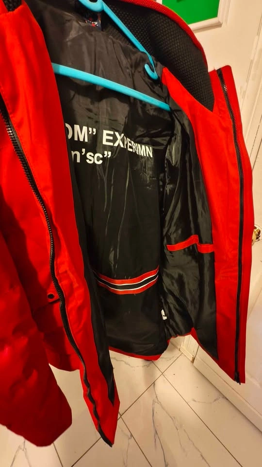 Winter Jacket - size large - photo 3